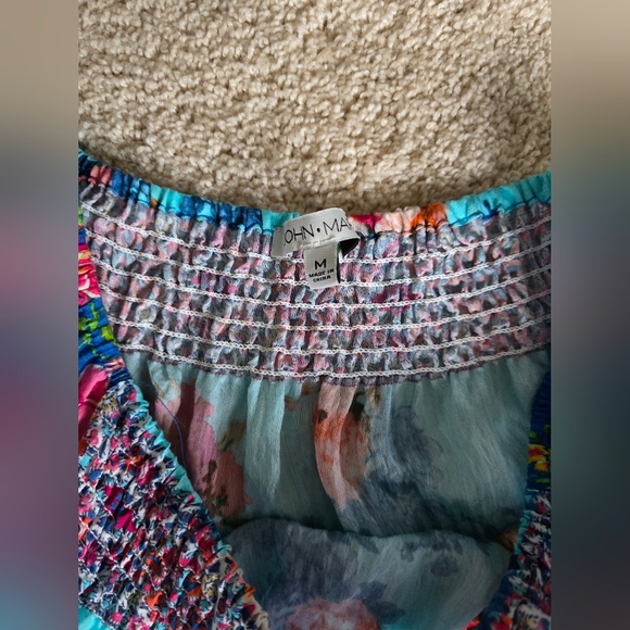 John Mark Size M Blue Pink Floral Bohemian Ruffle Top - Picture 9 of 10